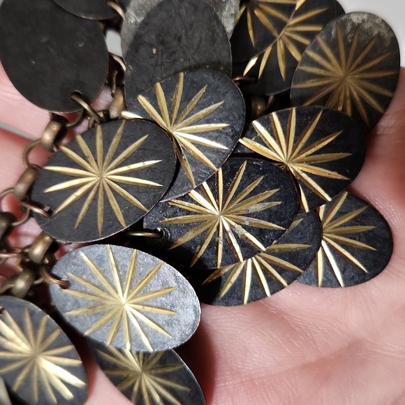 Bronze chain with black oval dangles Starburst motif vintage 9.00 with bundle - Picture 4 of 4